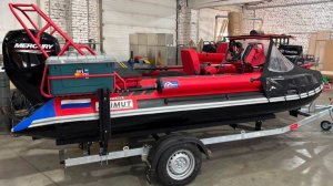 Просто красивая лодка