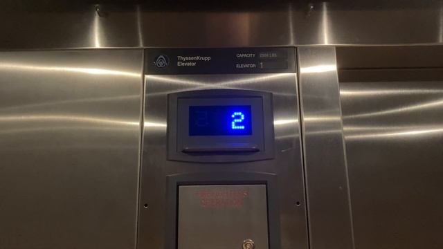 Stowe, VT: 2015 ThyssenKrupp Hydraulic Elevator at the Von Trapp Brewery & Bierhall Restaurant смотреть онлайн