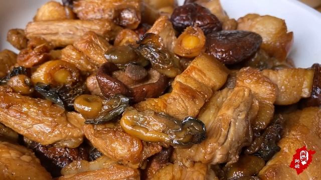 阿嬷做福建海鲜肉粽，鲍鱼海蛎蛋黄板栗猪肉馅，每口都是软糯鲜香丨rice dumplings【闽湖阿嬤Fujian Grandma】 смотреть онлайн