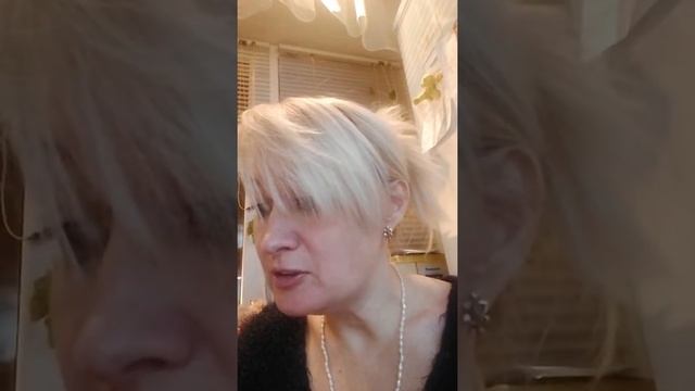 Читаю свои стихи о нашей жизни. смотреть онлайн