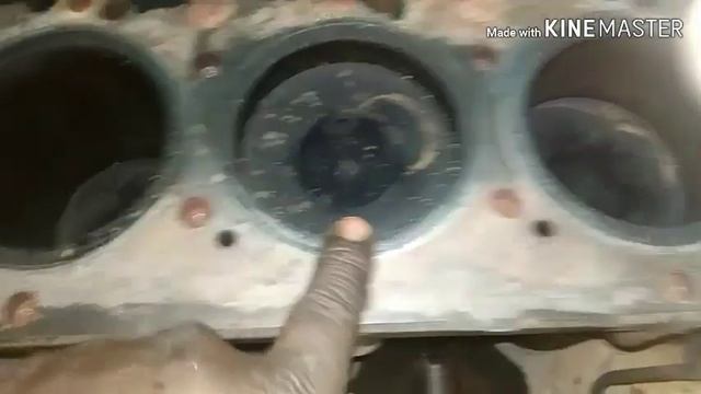 Powertrac 439 DS plus Euro series engine open part-1 смотреть онлайн