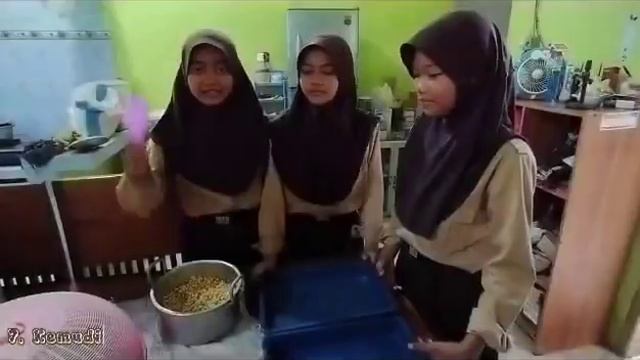 Tutorial Membuat Tempe Kedelai Cepat dan Lezat Kelas IX SMPN 1 Sempor смотреть онлайн
