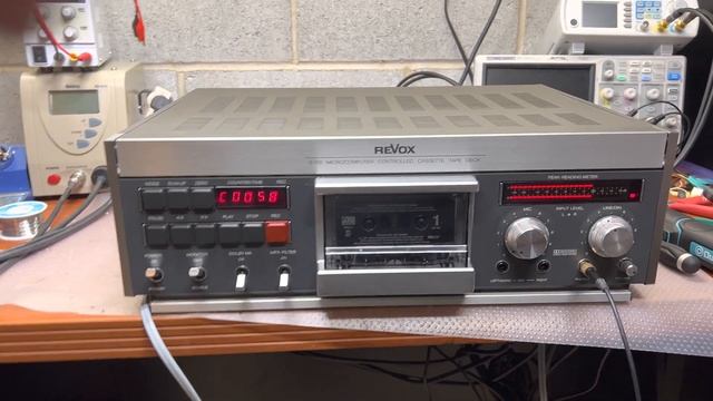 Final Assembly: The Restored Revox B710 in Action смотреть онлайн