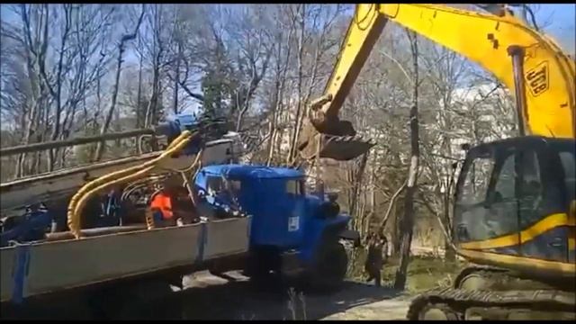 Урал не тянет, его тянут! смотреть онлайн