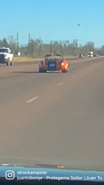 Spotted this nice Shelby Cobra смотреть онлайн