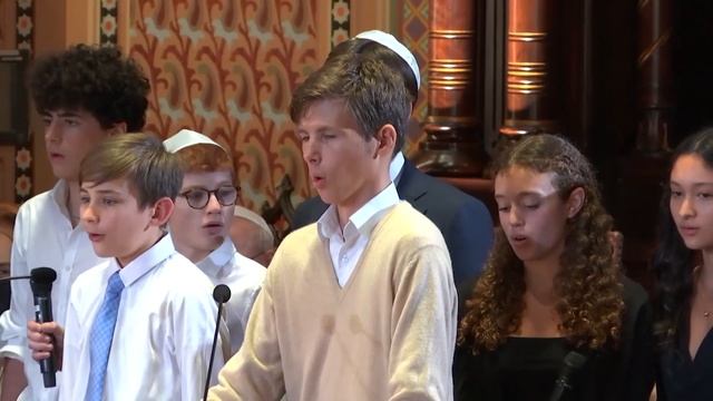 Oseh Shalom | Central Synagogue Teen Choir | Erev Rosh Hashanah 5783 смотреть онлайн