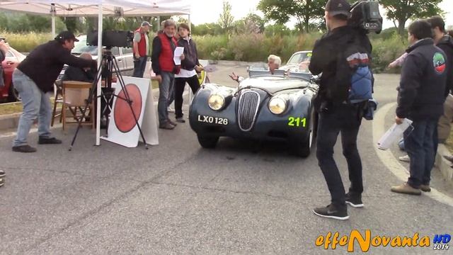 JAY LENO DRIVES HIS JAGUAR XK120 - 1000Miglia 2014 HQ смотреть онлайн