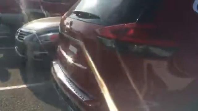 Tenneson Nissan Rogue Ruby Red смотреть онлайн