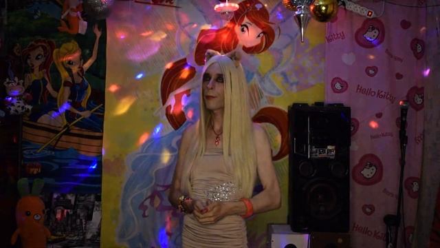 Блог Блондинки с Тейлор Фантазией (Покупать продукты там где всегда покупаешь или искать где лучше? смотреть онлайн