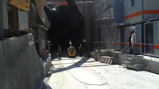 Brokk 260. Заезд в строящийся тоннель