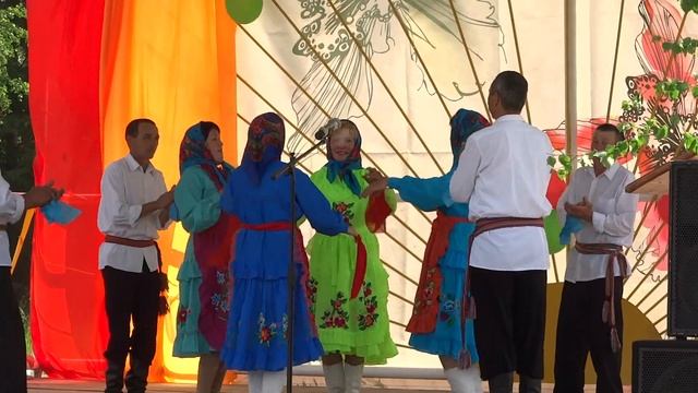 Марийский танец. Радует ансамбль из Дюртюкеево. Видео Василия Хайбуллина смотреть онлайн