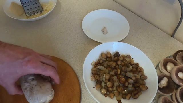 Фаршировані печериці в духовці. Готуємо разом з VIK_AND COOKING смотреть онлайн