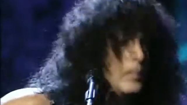 8 Kiss I Steel Love You смотреть онлайн