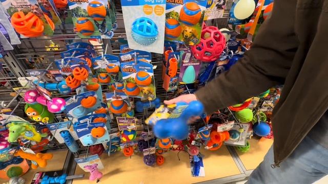 По магазинам ✨ Выбираем маленькие радости собачкам ✨ Кольцо от Тиффани на 8 Марта смотреть онлайн