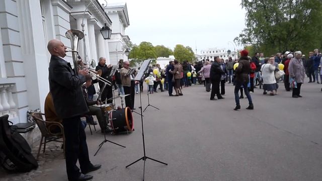 День города Санкт-Петербурга. ЦПКиО им. Кирова смотреть онлайн