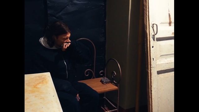 MOSQUIT - ROAD TO RICH смотреть онлайн