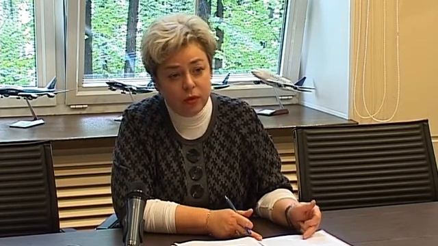 Говорят, генеральный уезжает 1/2 смотреть онлайн
