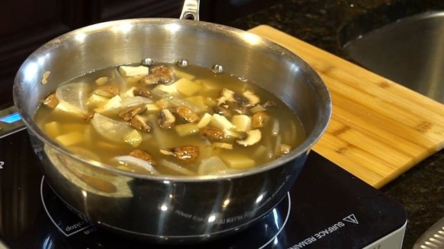 САҢЫРАУҚҰЛАҚ ЖҮРЕДІ ЕКЕН ҚЫЗЫҚТЫ ДЕРЕК смотреть онлайн