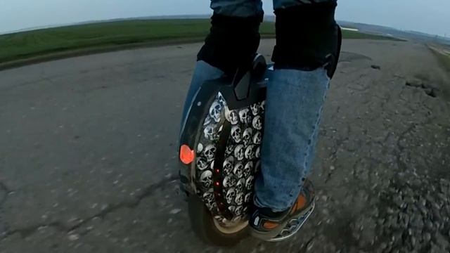 В поисках метеорита песнь короля. смотреть онлайн