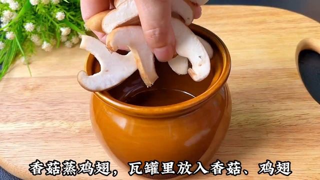一个人在家就安排这样吃，无需炒菜没有油烟，荤素搭配，营养健康 смотреть онлайн