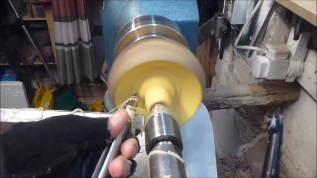 Woodurning a Turnip on the Lathe смотреть онлайн
