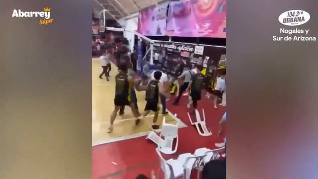 Se desata trifulca entre jugadores de Nogales y Cananea durante juego de Cibapac смотреть онлайн