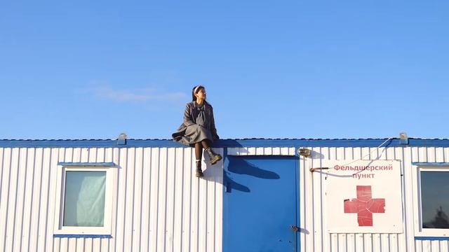 Диана читает стихотворение Веры Полозковой «От меня до тебя»