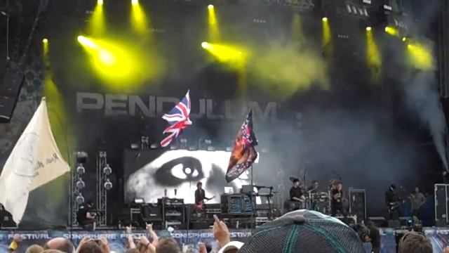 Pendulum Tarantula смотреть онлайн
