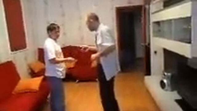 прикол испытание электрошокера часть 2 смотреть онлайн