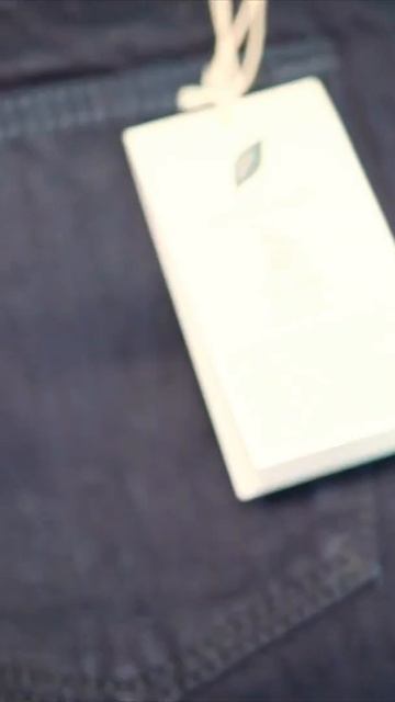 Up & Close with $800 Pure Blue Japan Handmade (hank dyed) Selvedge Denim via Okayama Denim. #shorts смотреть онлайн