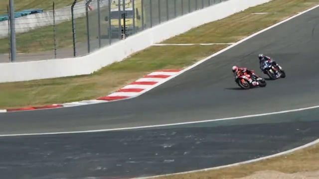 First podium in French Superbike at Magny-Cours смотреть онлайн