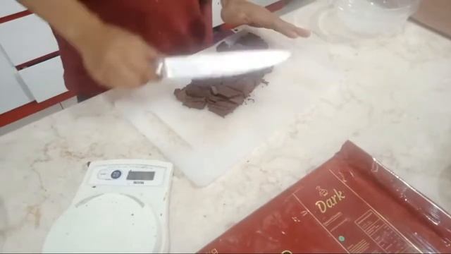 Praline Truffle Cake смотреть онлайн