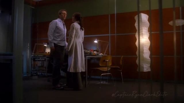 Gregory House || Moments смотреть онлайн