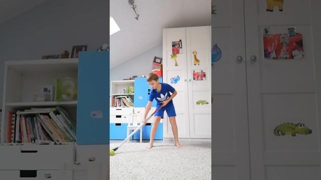 КАК СДЕЛАТЬ ФИНТ С ЗАВЕДЕНИЕМ? обучение хоккейному финту смотреть онлайн