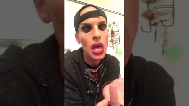 Katya Zamolodchikova Help Me, I'm Dying Video Shoot Update смотреть онлайн