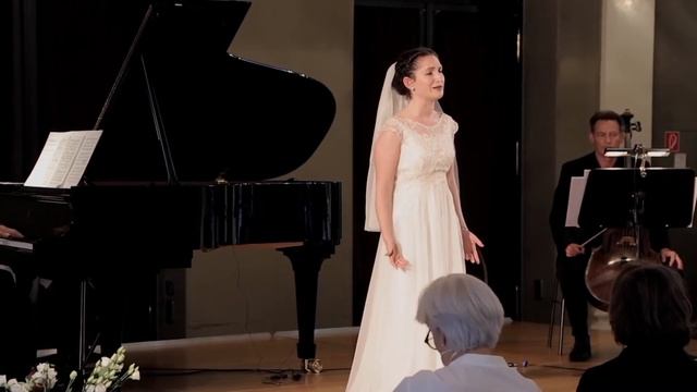 Eccomi In Lieta Vesta (Giulietta)- Il Capuleti E I Montecchi/ V. Bellini