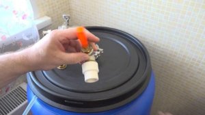 БОЧКА ДЛЯ БРОЖЕНИЯ КАК ВЫБРАТЬ И КАК ПОДЛЮЧИТЬ ГИДРОЗАТВОР