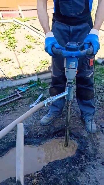 АБИССИНКА ГЛИНОМЕС!Гидробурение 💪желонка отдыхает 🥴#свояскважина52 #абиссинскаяскважина #shorts