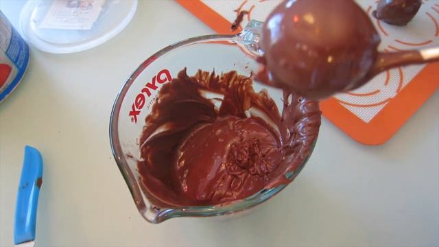 Oreo Truffle Bats смотреть онлайн