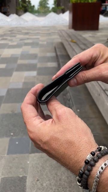 Обложка на паспорт из кожи крокодила смотреть онлайн