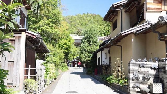 Uncovering Kyoto's Secret Spots: Okusaga and Adashino Nenbutsu-ji in 4K смотреть онлайн