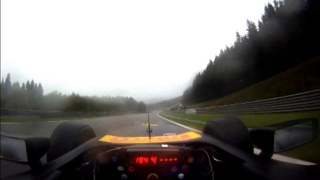 HD SPA | First Time Ever Eye-Level Camera Formula 1 - Lucas di Grassi | Real Driver Point Of View смотреть онлайн