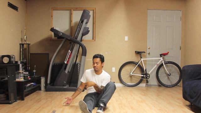 House Dance Tutorial - Rollback Dolphin Dive смотреть онлайн