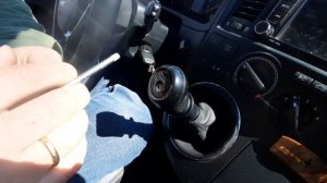 Как снять ручку мкпп фольксваген Panamericana / Volkswagen  Т5 / Caravelle / Multivan