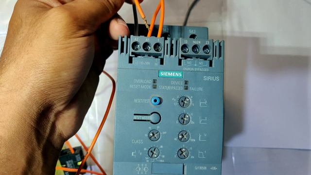Soft-starter( Siemens 3rw4047-1bb14 ) Start-stop Using Push Buttons. In Malayalam.
