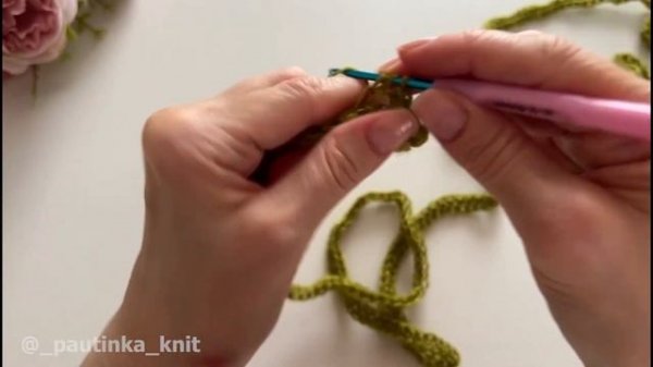 САМЫЙ КРАСИВЫЙ И ПРОСТОЙ ШАРФ КРЮЧКОМ #_pautinka_knit #вязаныйшарф #шарфкрючком #связатьшарф