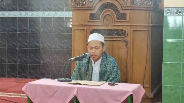 KAJIAN PAGI TAFSIR AL IBRIZ - MASJID AL FITROH смотреть онлайн