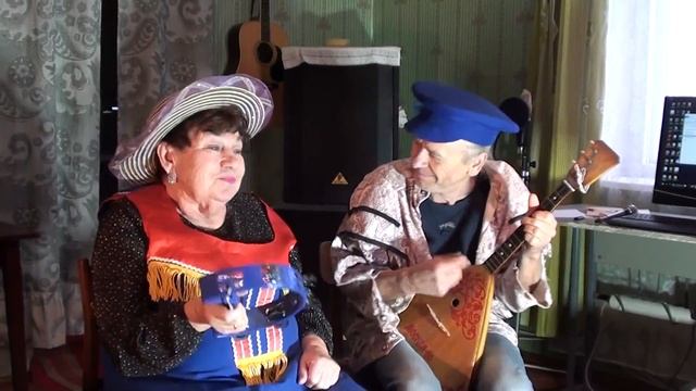 Пётр Сотник и Надежда Пыжлакова-Золотые дожди смотреть онлайн