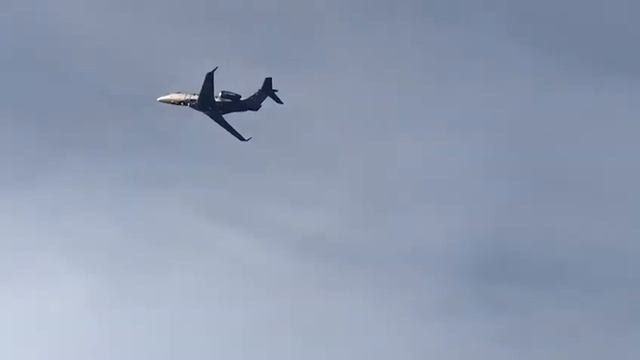 Embraer Phenom 300 sunset take off from Dublin airport смотреть онлайн