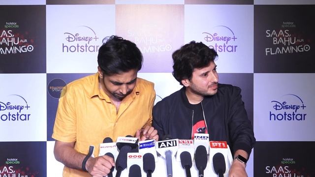 Screening Of Disney+ Hotstar's Upcoming Web Series Saas Bahu Aur Flamingo || Dimple Kapadia || BM смотреть онлайн